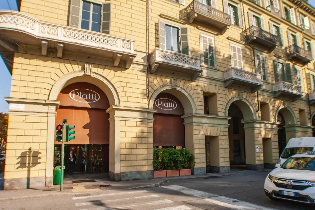 Vittorio 73 Luxury * Turin